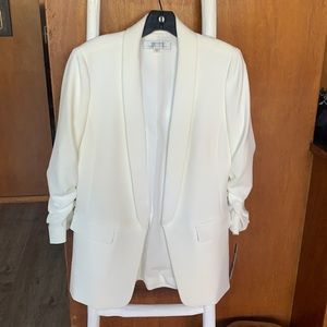 Tahari 3/4 sleeve white blazer size 6
